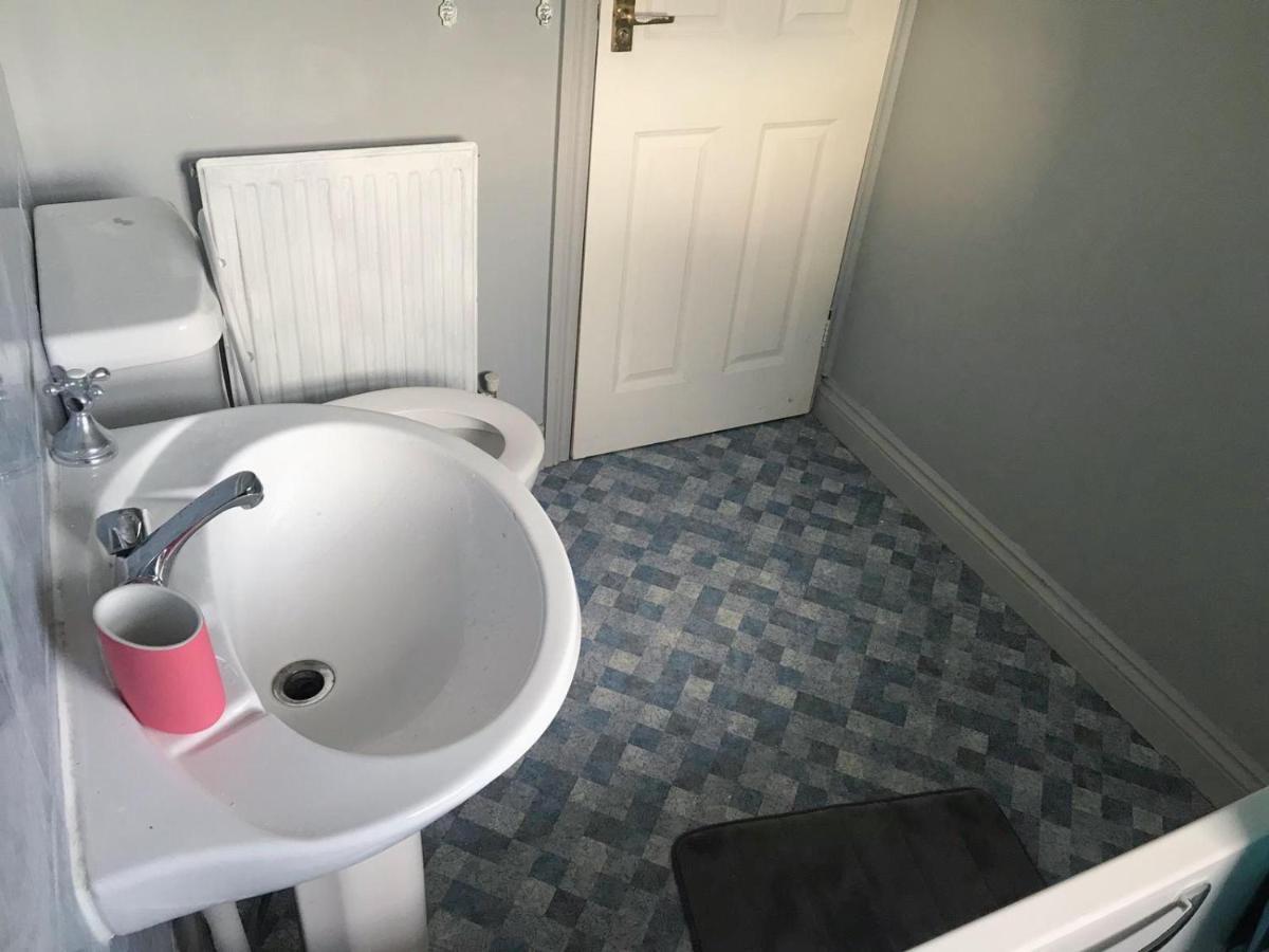 Chani Place Northampton Extérieur photo