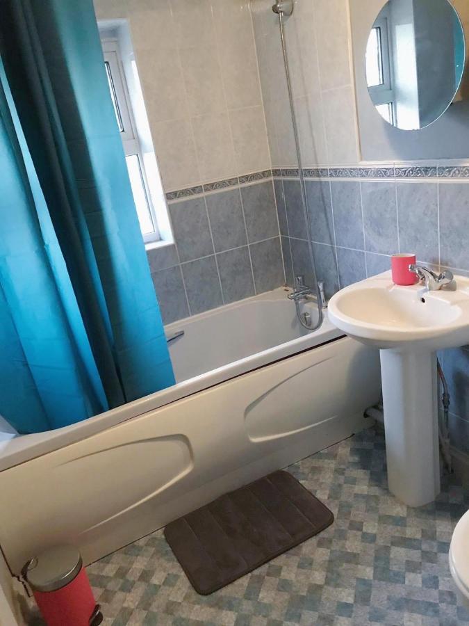 Chani Place Northampton Extérieur photo