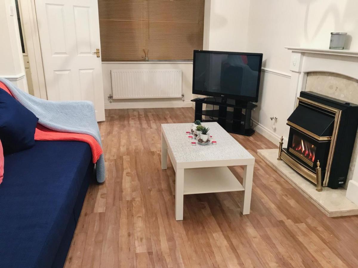 Chani Place Northampton Extérieur photo